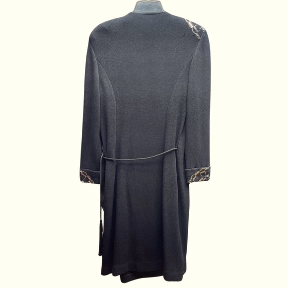 St. John Evening Black Silver Sequin Detail Wrap Sweater Dress Sz 8 - Picture 2 of 7